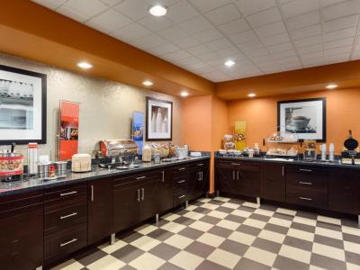 Hotel Hampton &